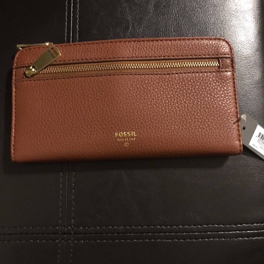 Fossil wallet